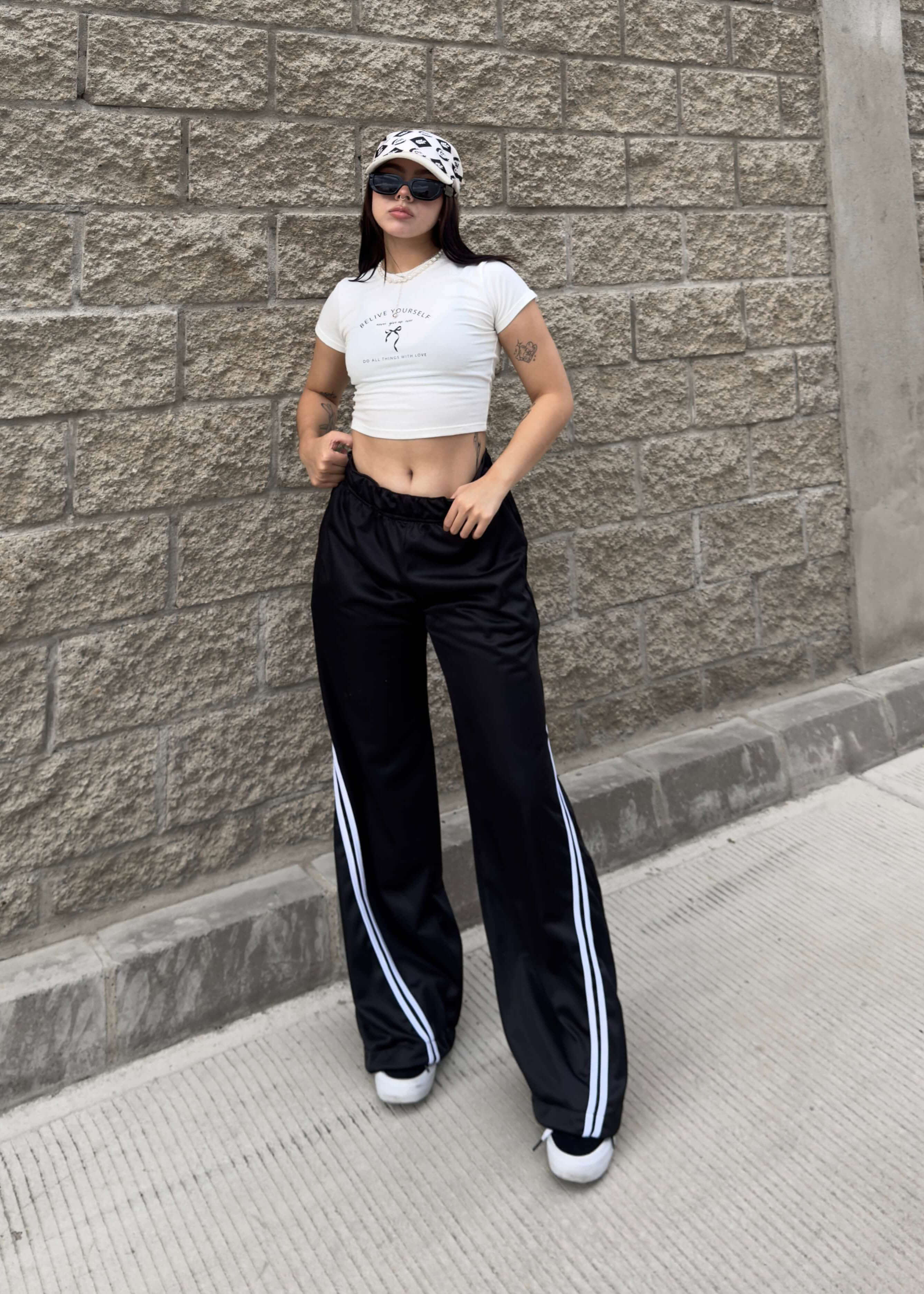 Outfit Blusas Lineas Pantalon Ancho Outfit Pantalon Negro Blusa